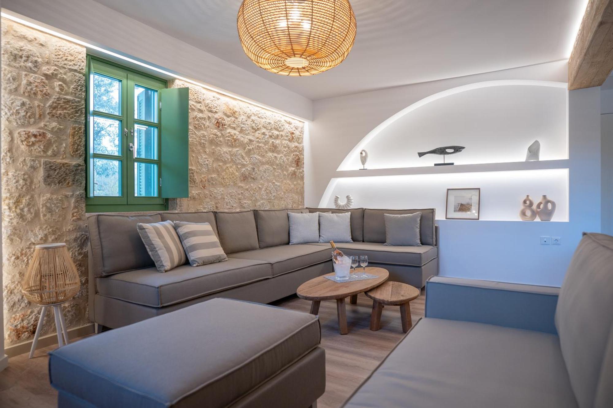 Olvio Suites Kardamíli Kültér fotó