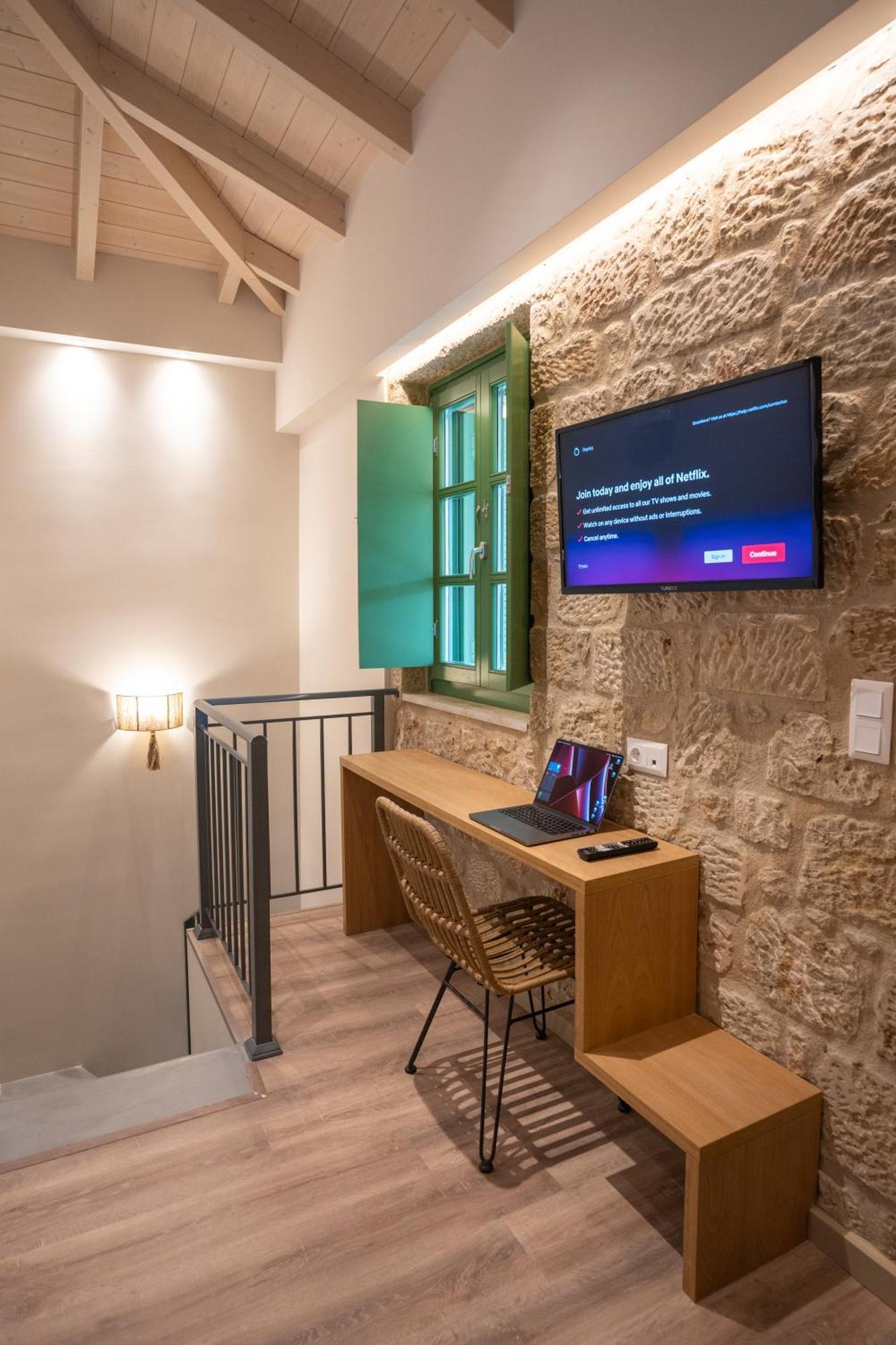 Olvio Suites Kardamíli Kültér fotó