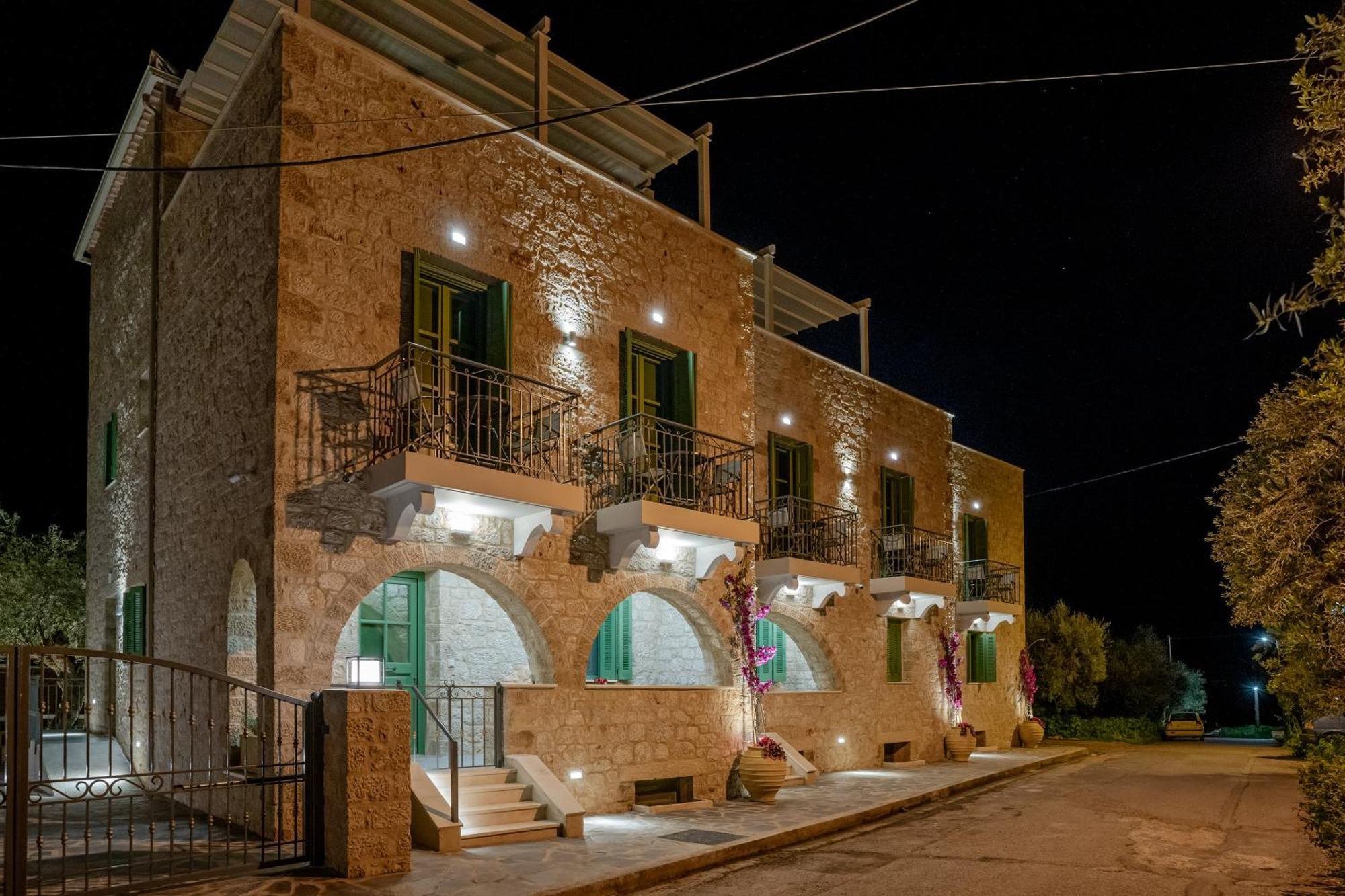 Olvio Suites Kardamíli Kültér fotó