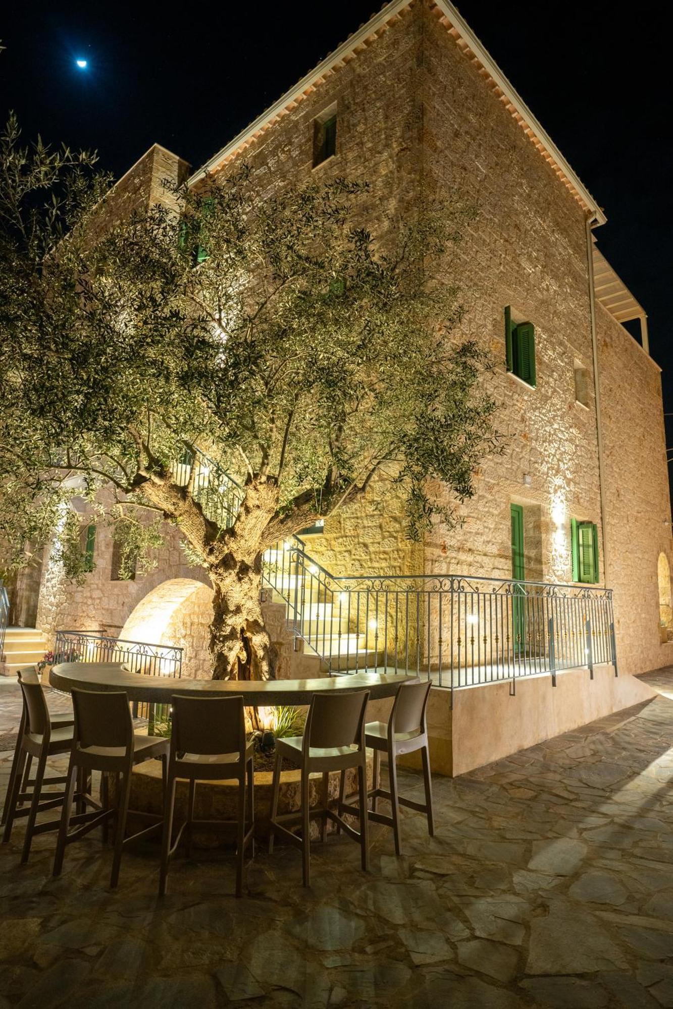 Olvio Suites Kardamíli Kültér fotó
