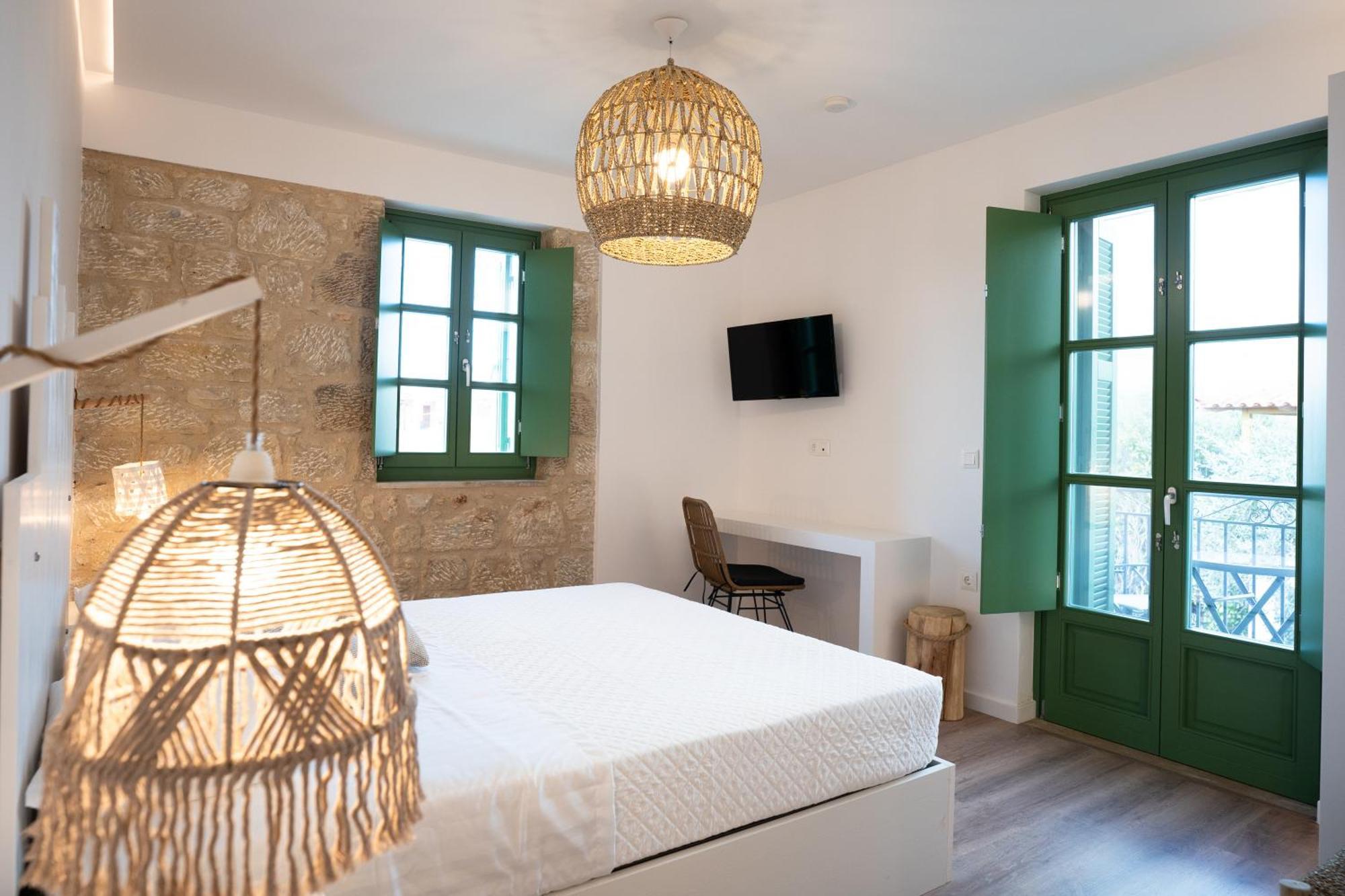 Olvio Suites Kardamíli Kültér fotó